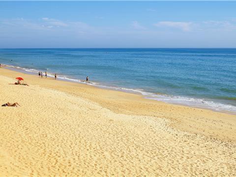 Quarteira Beach 外观 照片